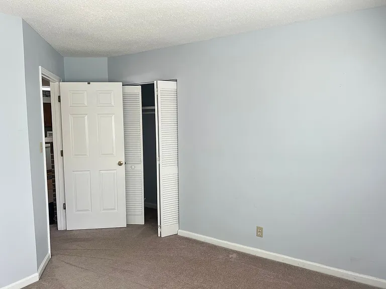 1210 Benna Dr #6-F — Photo 16