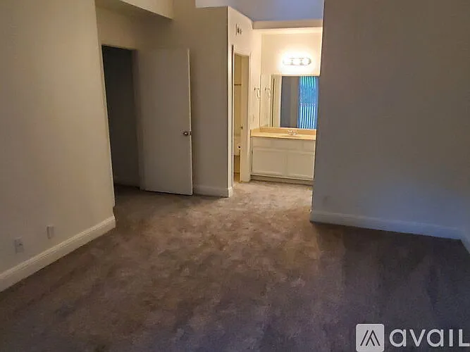 5330 Silver Canyon Rd #G — Photo 2