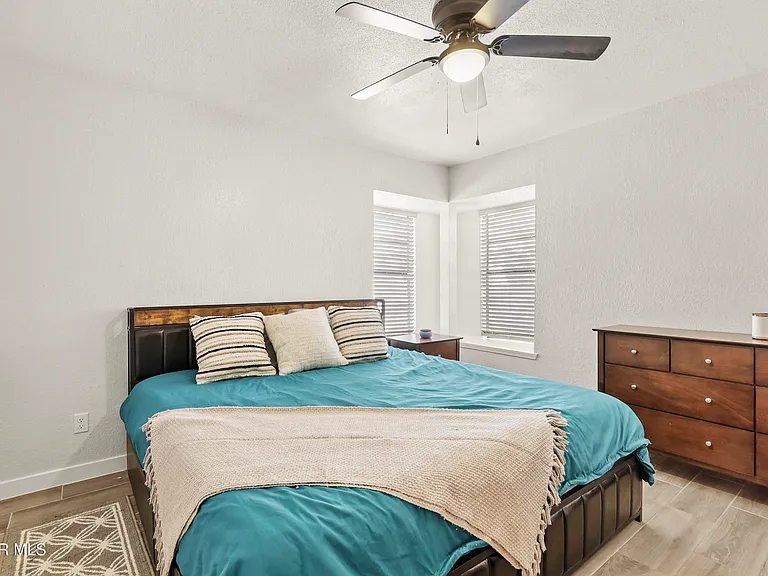 10925 Ernie Banks Dr — Photo 12