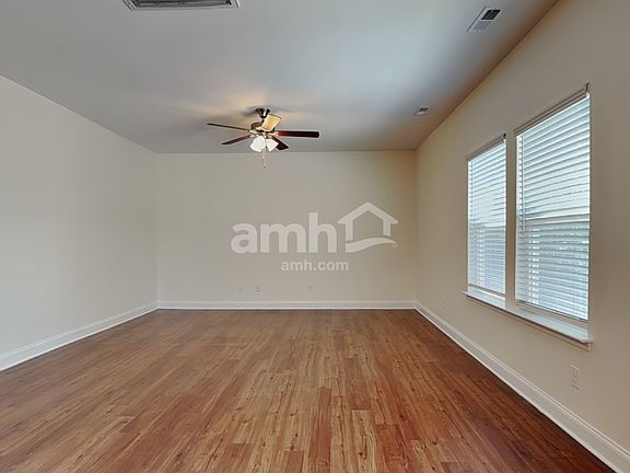 5th image of 3483 Shady Cove Ct