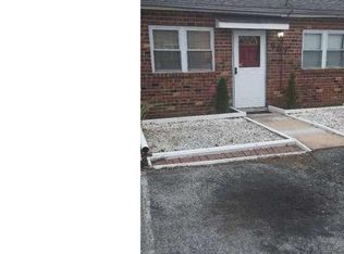 667 White Rock Rd, Bear, DE 19701