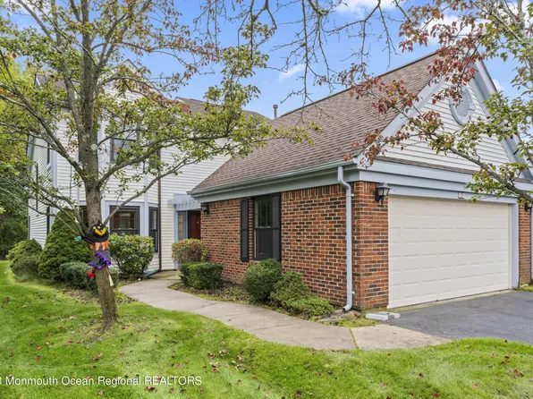 25 Rawson Circle #1104, Ocean Twp, NJ 07712