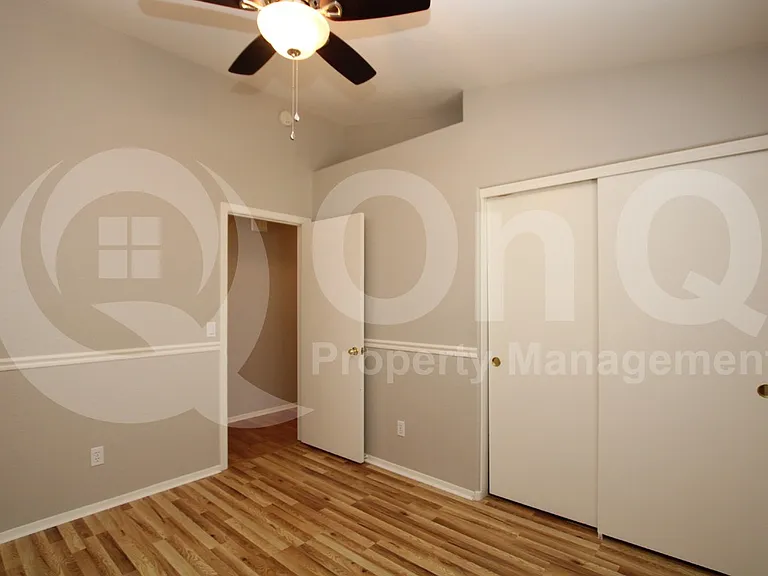 1172 W 18th Ave — Photo 9