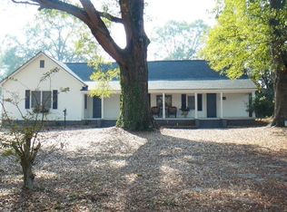 517 W Greer St, Honea Path, SC 29654