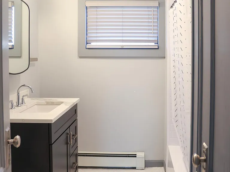 7 Laird Pl #2 — Photo 15