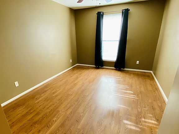 4th image of 6406 W 149th St