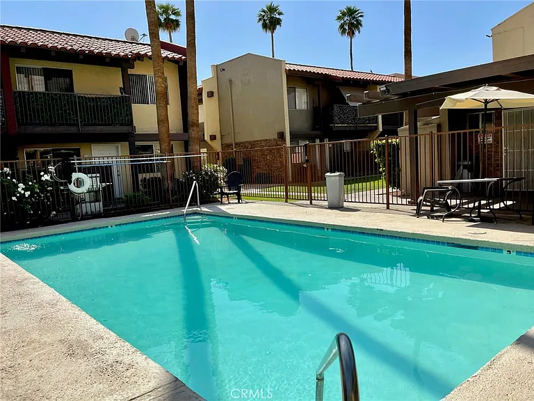 51080 Eisenhower Dr #23 — Photo 2
