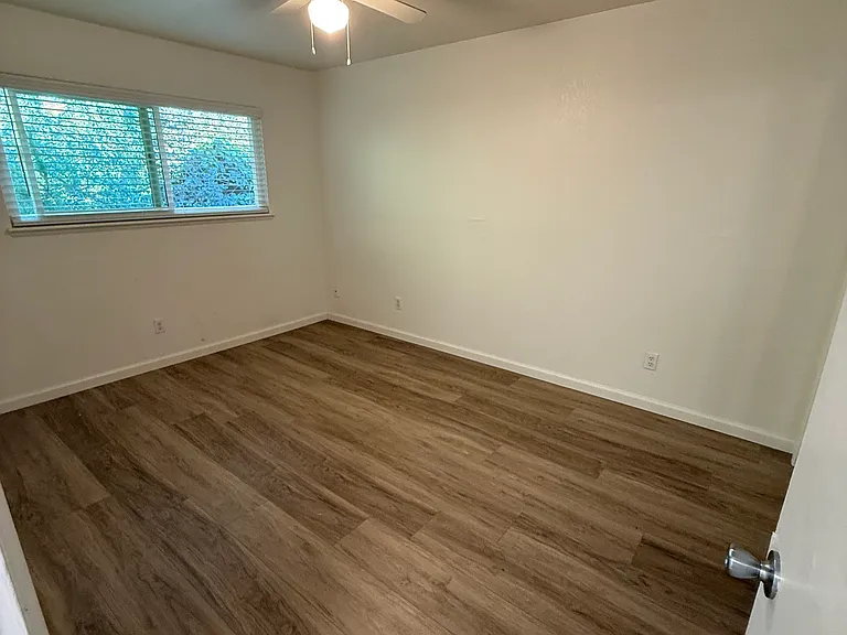 10612 Fair Oaks Blvd #20 — Photo 13
