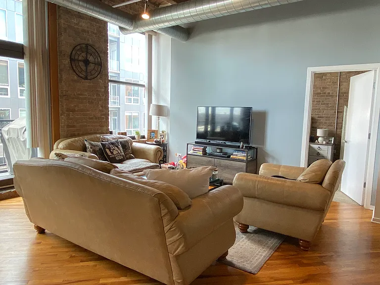 1040 W Adams St #369 — Photo 14