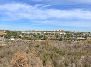 1008 Shore Crest Rd, Carlsbad, CA 92011