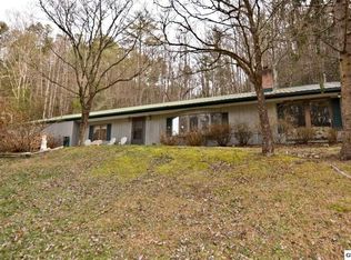 716 Hidden Valley Rd, Gatlinburg, TN 37738