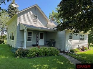 33807 460th St, Kasota, MN 56050