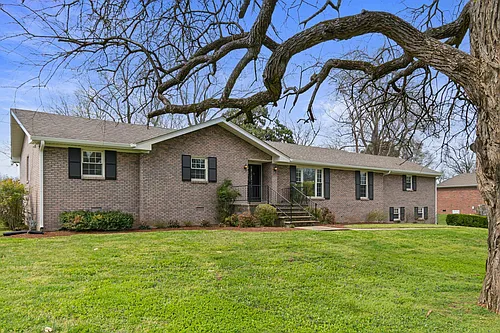 513 Meadowlark Ln Photo 1