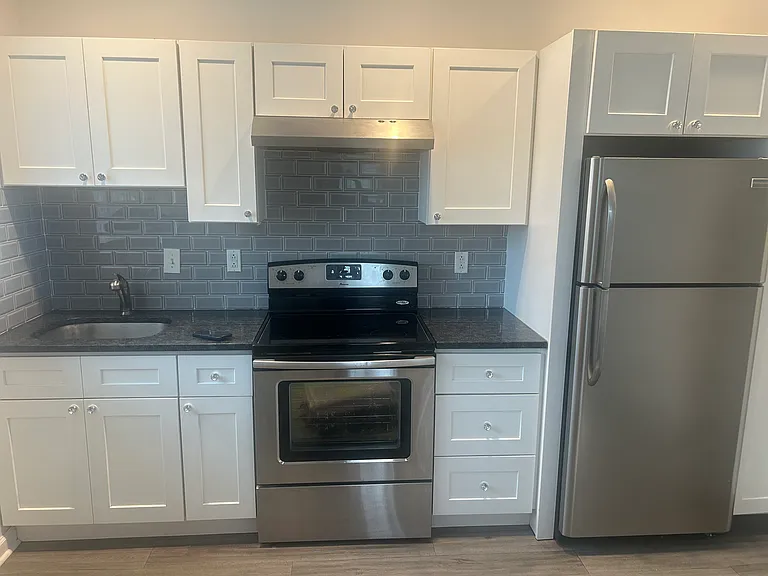 2849 S Iseminger St #FRT — Photo 1