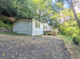 1347 Gnatty Branch Rd, Sevierville, TN 37876
