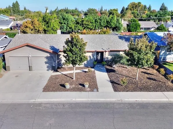 2040 Cumberland Dr, Turlock, CA 95382