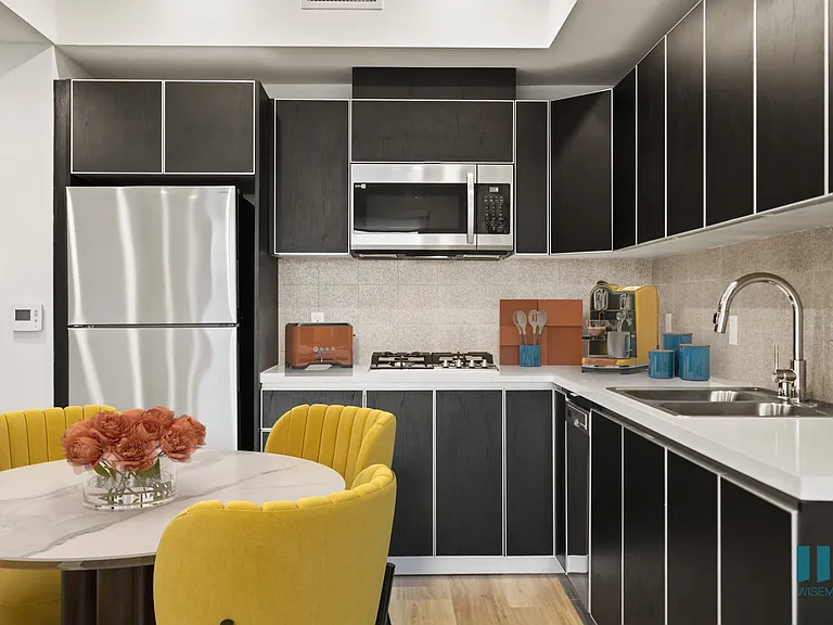 Kitchen with Energy-Efficient Appliances - Walnut Floor Plan