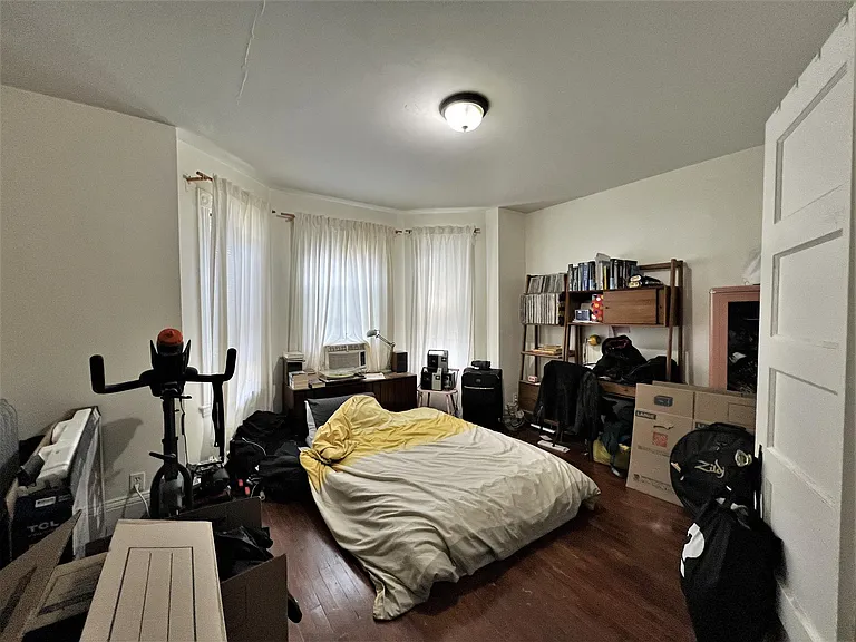 45 Kidder Ave #2 — Photo 4