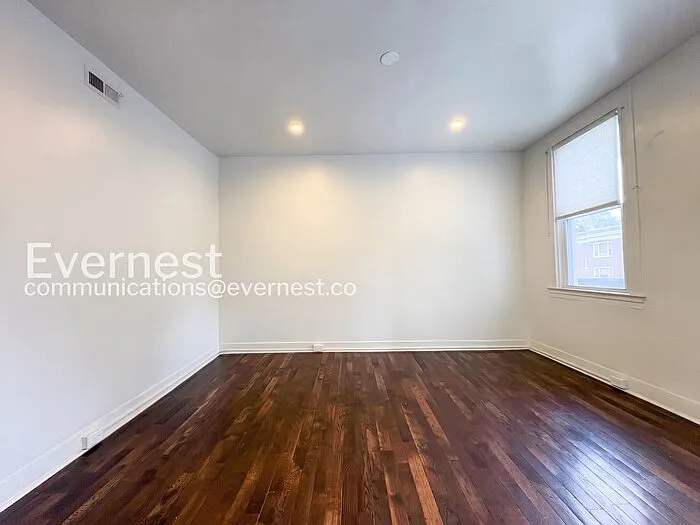 2444 Callow Ave #B — Photo 14