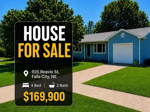 925 Reavis St, Falls City, NE 68355