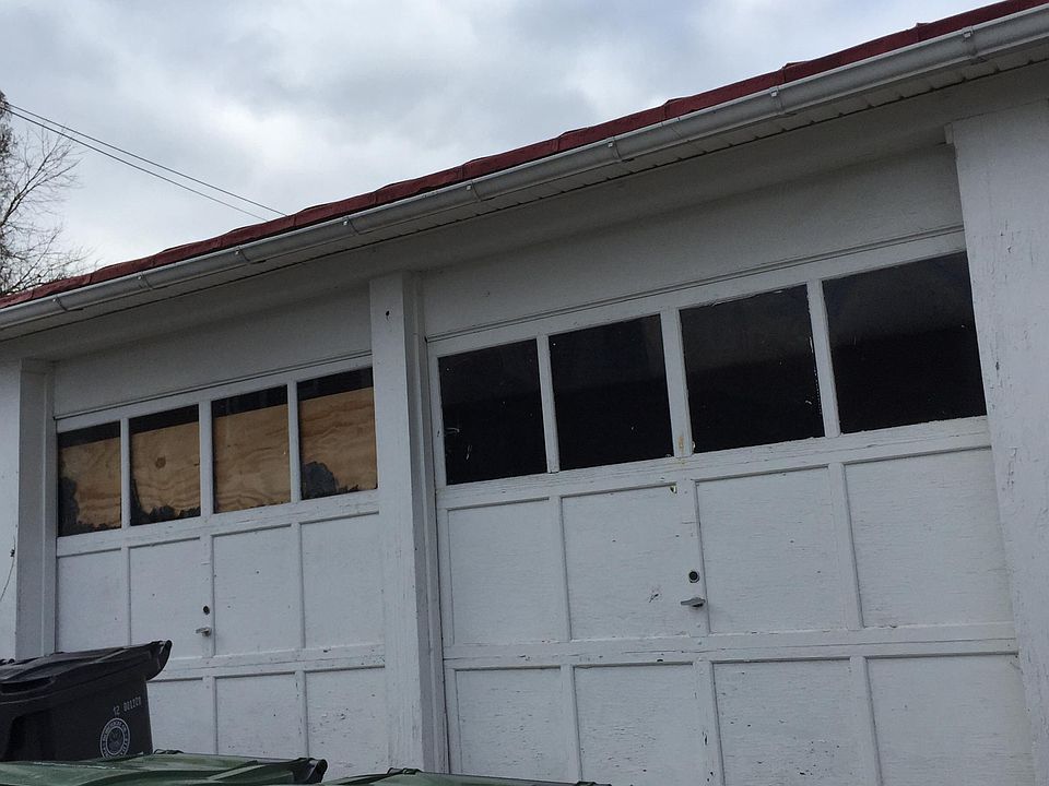 two bay garage