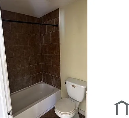3501 N 22nd St #B — Photo 5