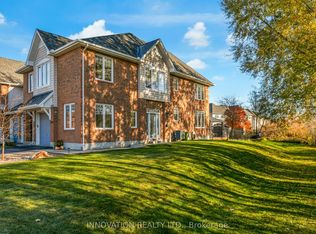 4291 Kelly Farm Dr, Ottawa, ON K1T0A6