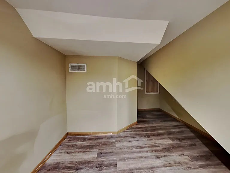 5785 Chase Run — Photo 18