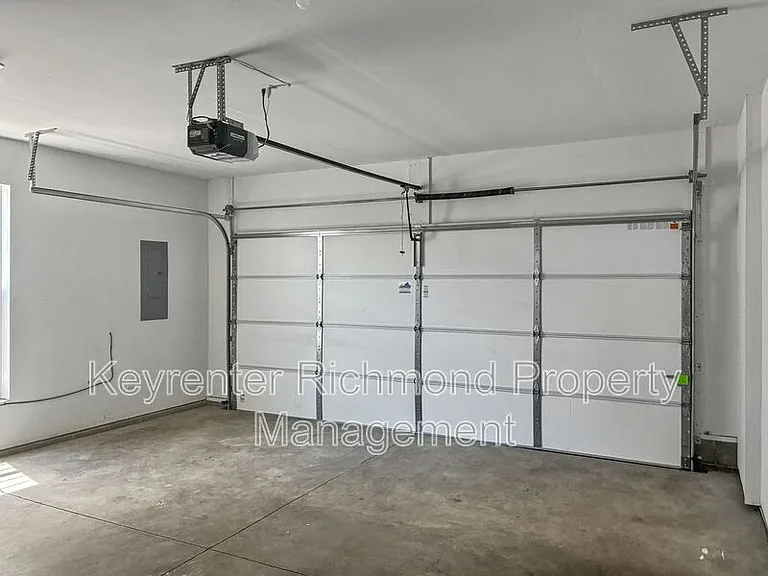 13801 Randolph Pond Ln — Photo 25