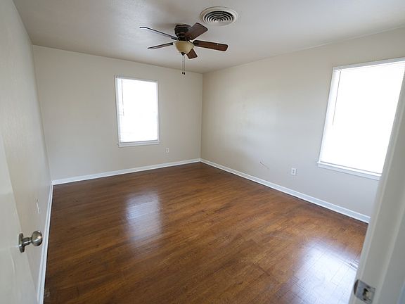 5th image of 5406 McKnight Dr