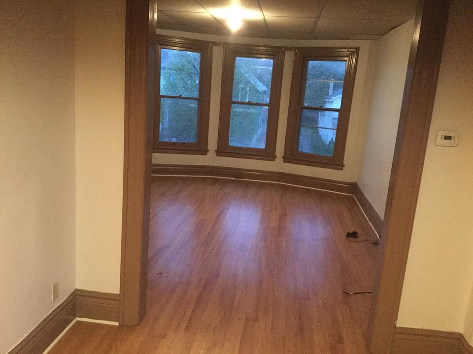 2nd image of 484 Busti Ave #First