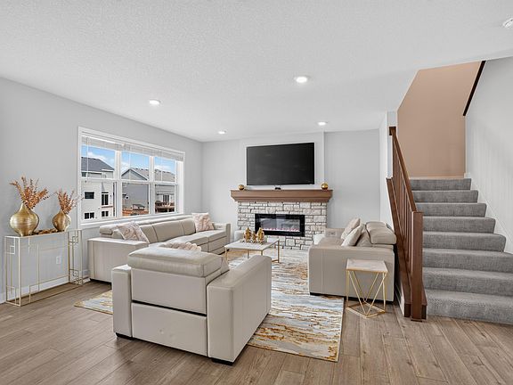 5th image of 14344 Alder Way