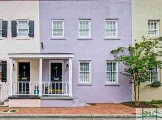 511 E Perry St, Savannah, GA 31401