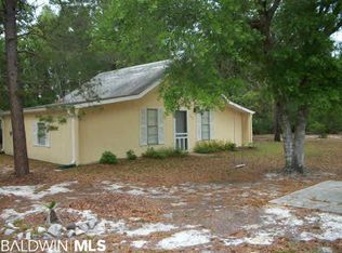 2077 Meeker Ln, Gulf Shores, AL 36542