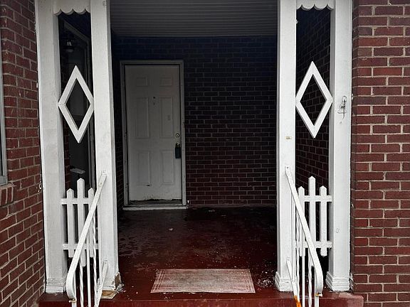 2nd image of 217 Grata Rd