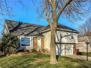 1100 E Northview St, Olathe, KS 66061