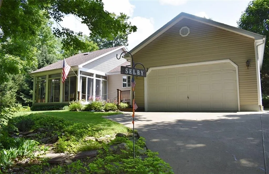 5394 Warner Rd photo 1