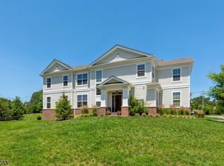 501 Monroe Ct, Whippany, NJ 07981