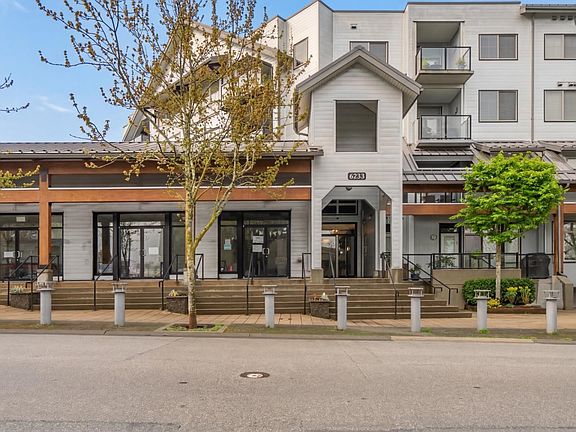 2nd image of 6233 London Rd #312