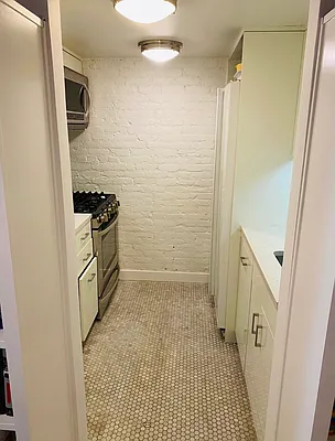 Rented by Highline Residential | media 3