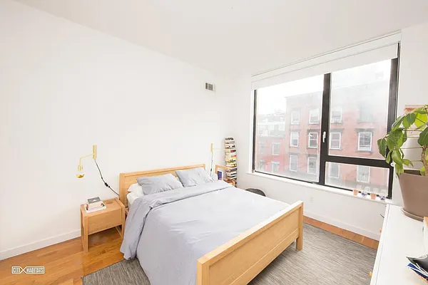 Rented by Citi Habitats | media 9