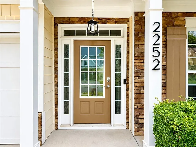 2252 Jasmine Glen Dr — Photo 2