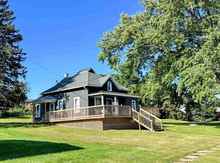 105 Sheridon Rd, Eastman, WI 54626