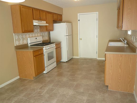 5th image of 4404 Chesterfield Ave