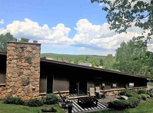 137 Chippewa Dr, Negaunee, MI 49866