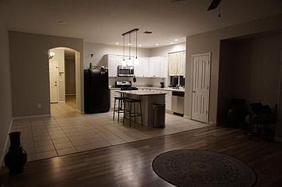 4th image of 1724 Shoreline Dr