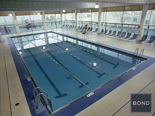 Rented by Bond New York | media 14