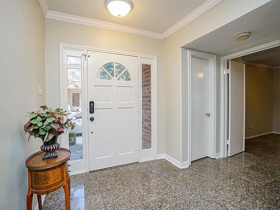 5th image of 7505 Memorial Woods Dr APT 60