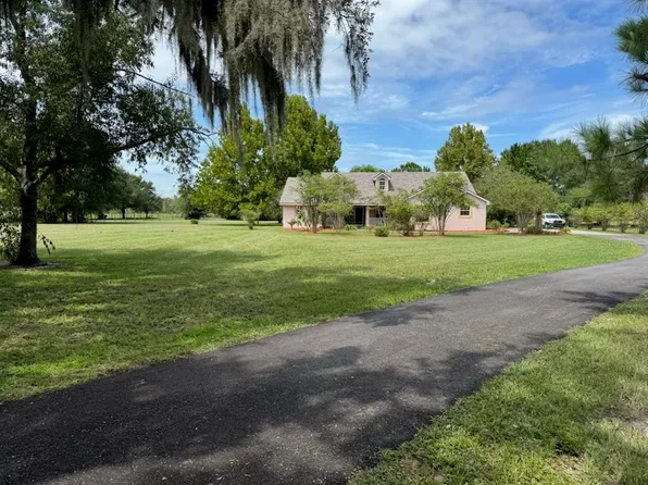 2065 W Lake Hamilton Dr, Winter Haven, FL 33881