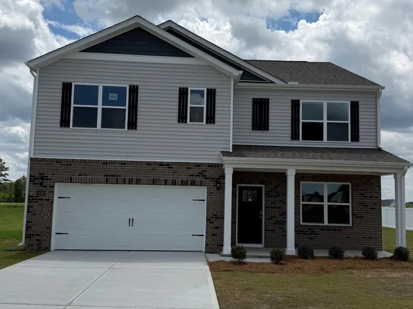 1849 Branson Court, Farmville, NC 27828
